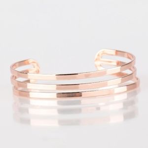 Paparazzi Street Sleek Rose Gold Bracelet